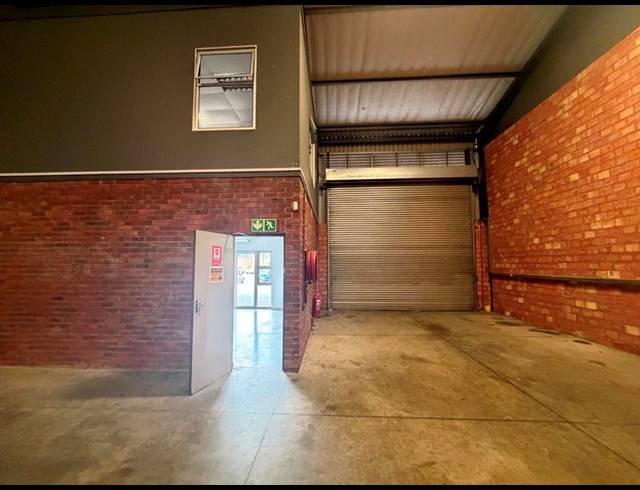 INDUSTRIAL PROPERTY TO RENT IN GREENBUSHES